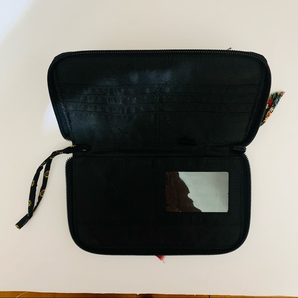 Vera Bradley Classic zip wallet - Picture 3 of 3